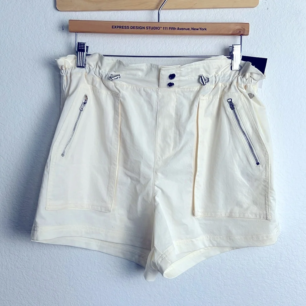 Calia Carrie Underwood Journey Collection High Rise Short Cream Womens Medium - Picture 1 of 6